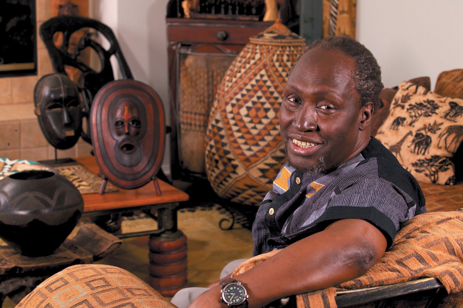 Ngũgĩ wa Thiong’o: A Revolutionary Pan African Cultural Icon #Kenya #Zimbabwe